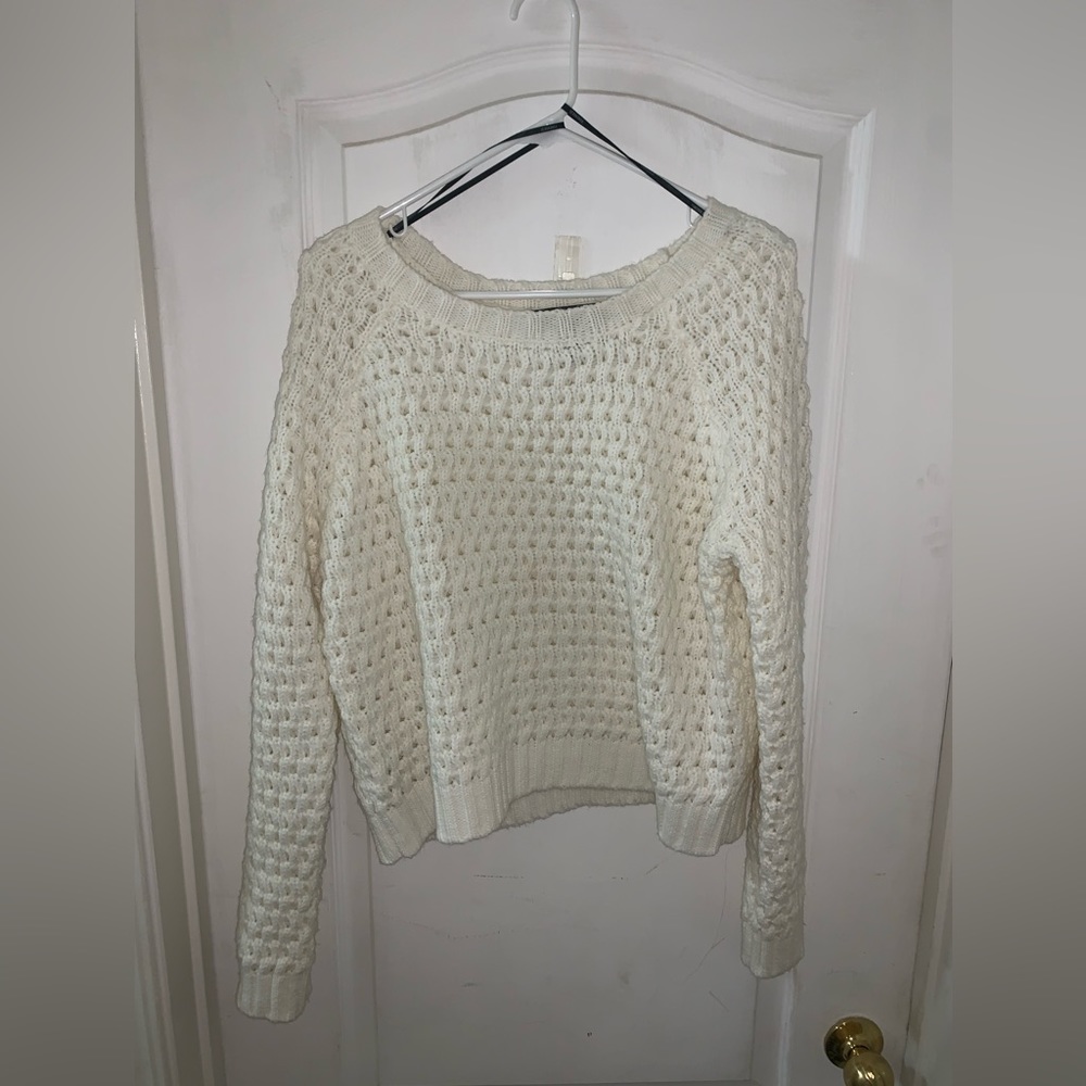 Never worn Forever 21 sweater